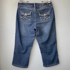 Royalty YMI Size 10 Blue Jean Denim Capris Bling Button Flap Pockets Y2K